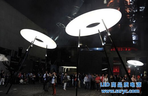 LED看成UFO！眼瞎還是太像？