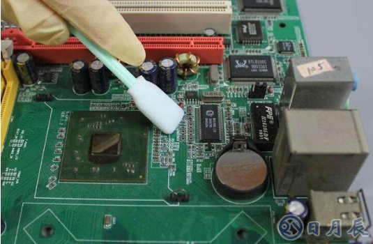 如何清潔PCB電路板？